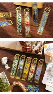 Detailansicht goldene Metall-Lesezeichen mit Van Gogh Ölgemälde-Designs im Set