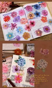 Detailansicht von PET-Blumenaufklebern für kreative Journal- und Scrapbook-Dekorationen