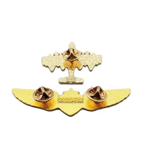 Goldene Anstecknadeln für Kampfflugzeuge aus Metall mit Schmetterlingsverschlüssen