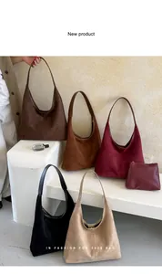 Kollektion klassischer Wildleder-Hobo-Taschen in verschiedenen warmen Herbstfarben