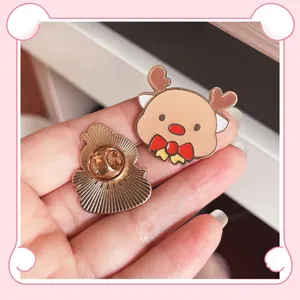 Cute cartoon reindeer enamel brooch pin for Christmas gift, alloy badge accessory