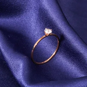 Minimalist Single Stone Zirconia Ring Women Titanium Steel Rose Gold Plated Fashion Stackable Finger Ring Jewelry