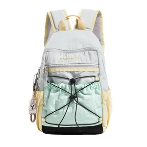 Zaino da donna in nylon impermeabile ultraleggero con design color block alla moda per viaggi