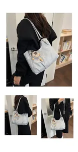 Bolso tote vintage gris claro con colgante de oveja de peluche para uso diario
