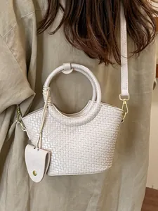 Élégant sac seau vintage tissé beige pour femme avec poignée ronde et bandoulière réglable