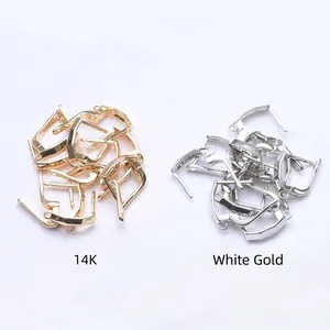 Detail van 14K goud en witgoud U-vormige hefboom oorbellen bevindingen voor DIY sieraden