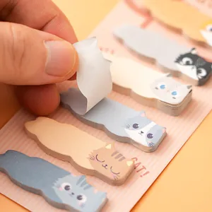 Set aus niedlichen Cartoon-Katzen-Haftnotizen und Index-Tabs für Lesezeichen und Schule