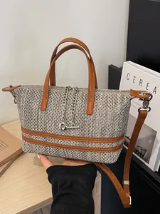 Women Fashion Hollow Woven Tote Bag Vintage Straw Handbag With Metal Chain And Colorful Beaded Pendant Retro Crossbody Bag
