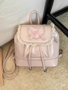 Stilvoller Vintage Mini Rucksack in Rosa mit Perlenherz und Spitze für Damen