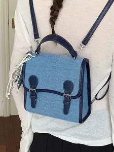 Mochila de Denim de Retazos de Moda para Mujer Bolsa de Viaje Pequeña y Ligera Vintage para el Trabajo en Verano con Solapa y Hebilla
