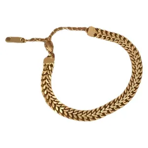 Elegant vintage gold thick chain necklace in minimalist titanium steel for women
