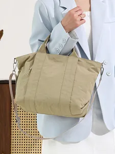 Grande borsa tote in nylon kaki da donna, borsa a tracolla casual per pendolari e scuola