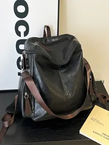 Elegante zaino grande in pelle PU nera da donna con spalline regolabili marroni