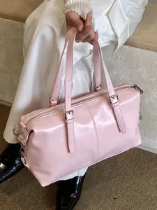 Sac à main vintage rose en similicuir style polochon avec poignées réglables pour femme