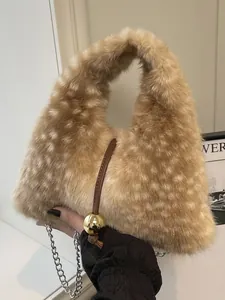 Sac à main luxueux en peluche à pois avec breloque boule dorée et chaîne en argent