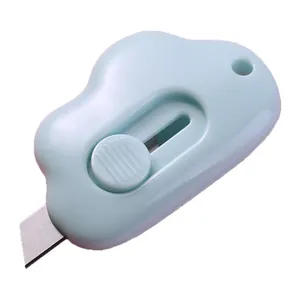 Mini cutter portable en forme de nuage pour l'ouverture de colis et le bureau.
