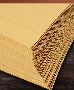 Λεπτομερής λήψη χαρτιού kraft σε στυλ ρετρό με οριζόντιες γραμμές