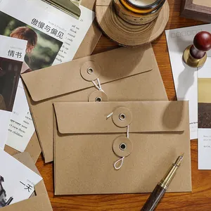 Enveloppe vintage en papier kraft avec fermeture à ficelle pour cartes et reçus
