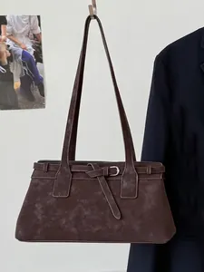 Braune Retro-Einkaufstasche für Damen mit großer Kapazität und edlem mattem Finish.