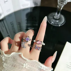 Mode Designer Stil Lila Strass Schmetterling Quaste Verstellbarer Ring Rosa Katze Mond Kupfer Schmuck Für Damen