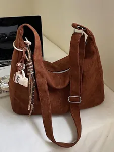 Vintage large capacity brown suede tote bag for casual commuting and relaxed daily style