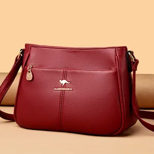 Elegante weinrote Schultertasche aus Kunstleder mit großem Fassungsvermögen Mode 2025.