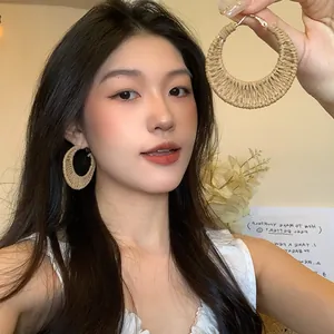 Handmade straw woven rattan hoop earrings for women, boho vacation style jewelry