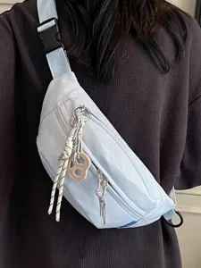 Borsa da petto in tela azzurra da donna, versatile marsupio casual a tracolla.