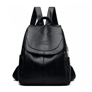 Élégant sac à dos en cuir souple noir pour femme avec logo de kangourou embossé