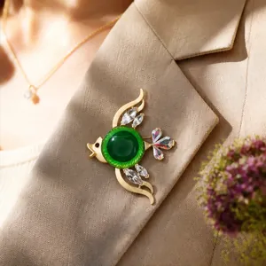 Broche de Pez Tropical Vintage Aleación Vidrio de Cristal Verde Diamantes de Imitación Incrustados Pin de Vida Marina Accesorios Mujer