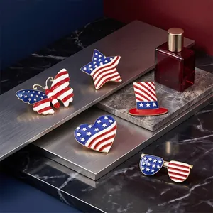 Western Alloy Drip Oil US Flag Brooch Rhinestone Enamel Star Heart Butterfly Badge Pin For Independence Day Party Jewelry