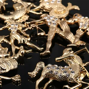 Set di spille vintage segni zodiacali in oro con cristalli scintillanti per abiti e cappotti