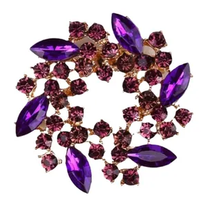 Elegant purple crystal flower wreath brooch with gold alloy base for women's fashion
