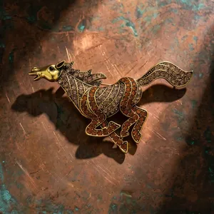 Vintage Creative Pegasus Horse Brooch Gold Alloy Rhinestone Animal Brooch Pin For Suit Coat Luxury Fashion Accessories For Unisex