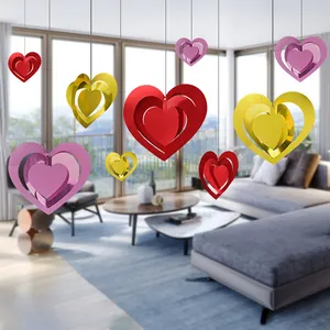 3D Herz-Hängedekoration in Rot, Gold und Rosa für die Valentinstag-Partydekoration