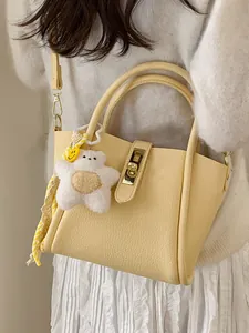 Bolso de Cubo Retro para Mujer con Patrón de Lichi Cuero de PU Gran Capacidad Bolso de Hombro con Colgante Bolso de Mano de Moda
