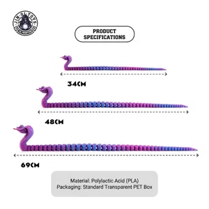 Figuras de cobra articuladas impresas en 3D en tres tamaños con degradado morado y azul.