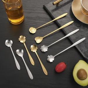 Elegant stainless steel flower spoons set in gold and silver for coffee and dessert stirring