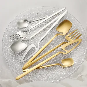 Modern creative 304 stainless steel hanging cutlery set in gold and silver finish