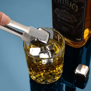 Wiederverwendbare Whiskey-Eiswürfel aus 304 Edelstahl in Lebensmittelqualität mit Zange