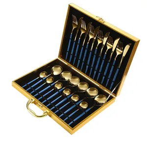 Set di posate da 24 pezzi in acciaio inossidabile oro e blu in scatola regalo oro.