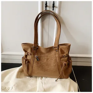 Bolso tote marrón vintage de gran capacidad para mujer con múltiples bolsillos