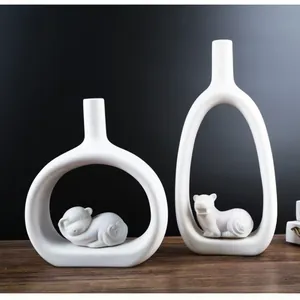 Eleganti vasi in ceramica opaca bianca minimalisti con segni dello zodiaco cinese
