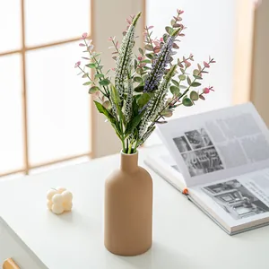 Eleganter mattierter Morandi Keramikvase perfekt für Trockenblumen und Heimdekoration