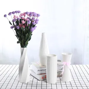 Moderne Minimaliste Blanc Céramique Vase Pour Maison Décor Créatif Émaillé Décoratif Fleurs Vase Pour Fleurs Séchées Salon