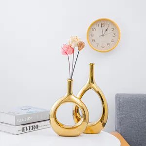Modernes minimalistisches geometrisches goldenes Keramik-Vasen-Set für elegante Tischdeko
