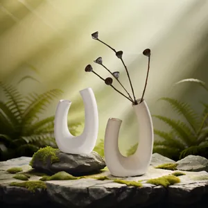 Vase en Céramique Minimaliste Nordique Vase à Fleurs Géométrique Abstrait Creux Moderne Pour Fleurs Séchées Décoration de Maison Salon Ornements de Bureau