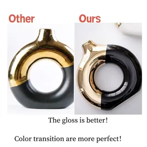 Detail comparison showing the premium gloss and smooth color transition of a gold ceramic vase