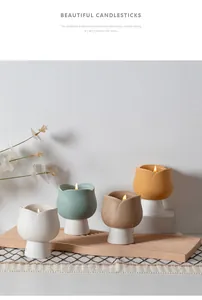 Elegante Kerzenhalter aus Keramik in Tulpenform für eine gemütliche Dekoration