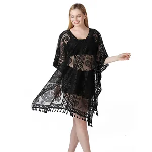 Elegante zwarte kanten strand cover-up met kwastjeszoom en diepe V-hals voor bikini's